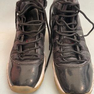 FC Jordan 11 Hi-Top Sneakers | Kids SZ5.5Y